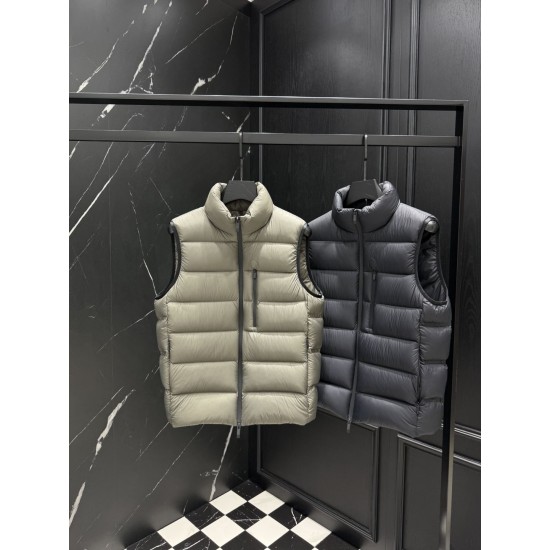 MONCLER Stand Collar Matte Nylon Light Down Vest 95% Duck Down Unisex 2026AW