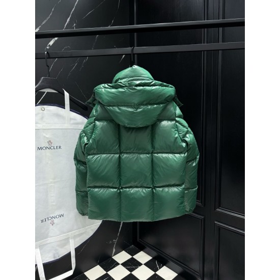 MONCLER Hooded Shiny Lacqué Puffer Down Jacket Emerald Green 95% Duck Down Unisex 2026AW