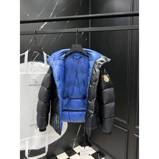 MONCLER Gold Logo Stand Collar Shiny Puffer Down Jacket Black Blue 95% Duck Down Unisex 2026AW