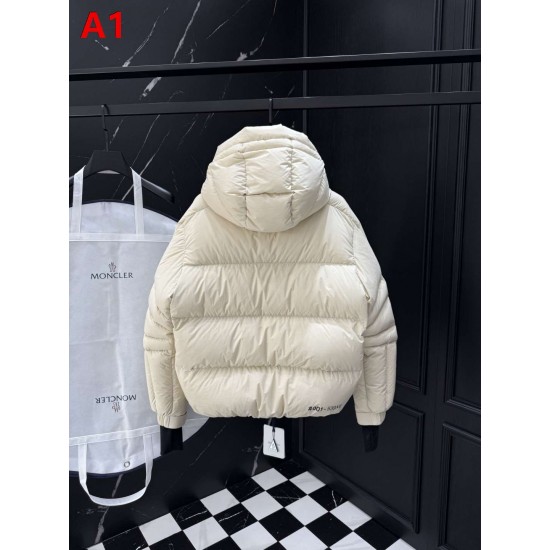 MONCLER GRENOBLE Technical Ski Hooded Short Down Jacket 95% Goose Down Black White Unisex 2026AW