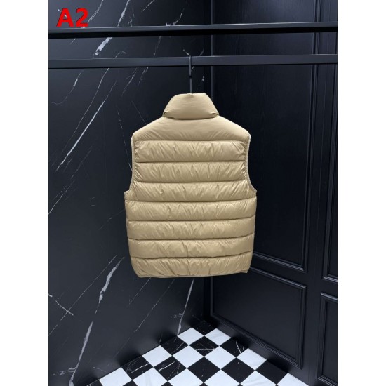 MONCLER Classic Logo Stand Collar Light Down Vest 95% Duck Down 3 Colors Unisex 2026AW