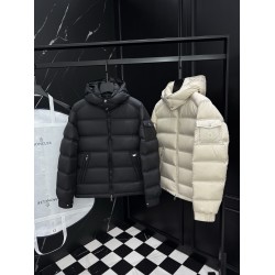 MONCLER Hooded Shiny Lacqué Short Down Jacket Sleeve Pocket Off-White 95% Duck Down Unisex 2026AW