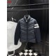 MONCLER Sleeve Stripe Knit Hybrid V-Quilted Stand Collar Down Jacket 95% Duck Down Black Unisex 2026AW
