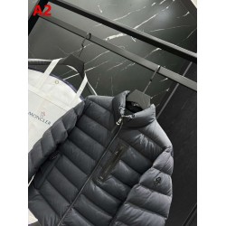 MONCLER Chest Zip Pocket Stand Collar Matte Lightweight Down Jacket 95% Duck Down 2 Colors Unisex 2026AW