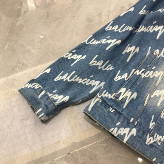 2022AW Denim Coat New Limited Edition Adults BALENCIAGA Balenciaga 2022AW Denim Coat New Limited Edition Adults BALENCIAGA Balenciaga