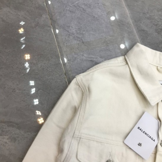 2022AW Denim Coat Limited Quantity Miraculous Arrival BALENCIAGA Balenciaga 2022AW Denim Coat Limited Quantity Miraculous Arrival BALENCIAGA Balenciaga