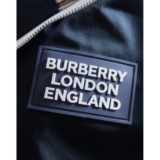 2022AW Cotton Padded Coat Mature Atmosphere BURBERRY Burberry 2022AW Cotton Padded Coat Mature Atmosphere BURBERRY Burberry