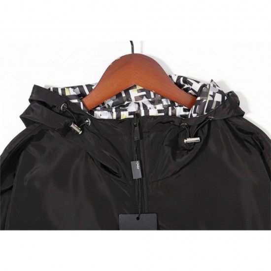 In an elegant casual atmosphere Men's double-sided parka 2022 FENDI Fendi In an elegant casual atmosphere Men's double-sided parka 2022 FENDI Fendi