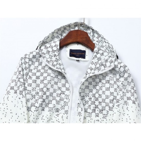 Items published in magazines Men's jacket 2022 LOUIS VUITTON Louis Vuitton Items published in magazines Men's jacket 2022 LOUIS VUITTON Louis Vuitton