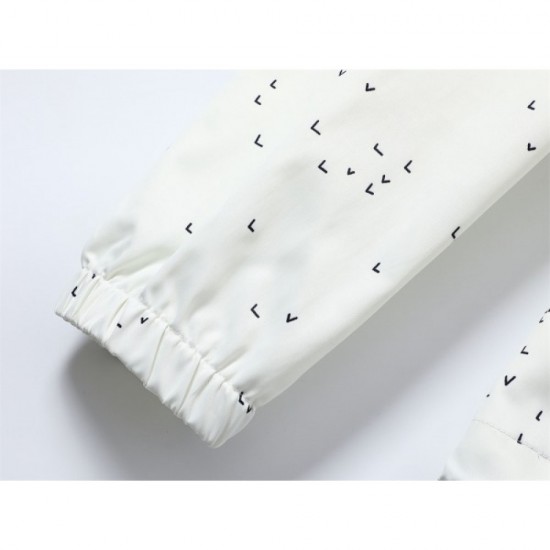 Items published in magazines Men's jacket 2022 LOUIS VUITTON Louis Vuitton Items published in magazines Men's jacket 2022 LOUIS VUITTON Louis Vuitton