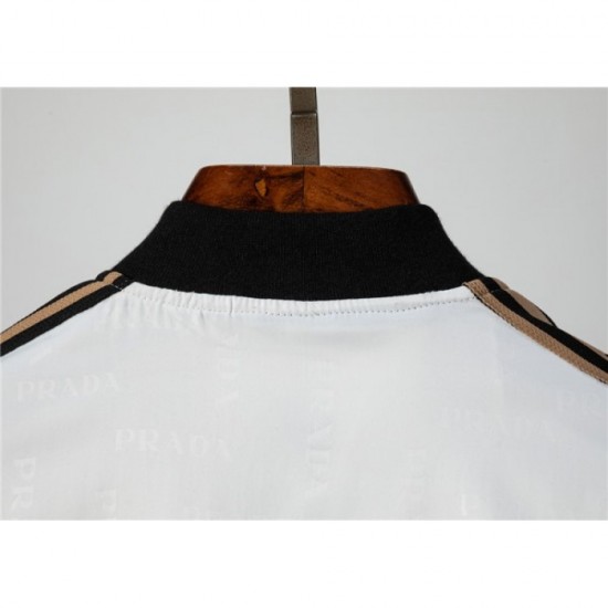2022AW jacket Popular items for autumn and winter PRADA Prada 2022AW jacket Popular items for autumn and winter PRADA Prada