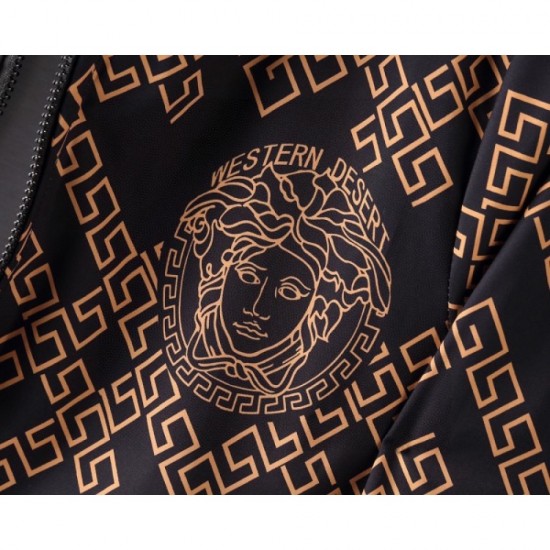 2022AW jacket limited quantity very popular VERSACE Versace 2022AW jacket limited quantity very popular VERSACE Versace