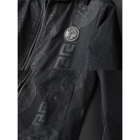 2022AW jacket Gorgeous atmosphere VERSACE Versace 2022AW jacket Gorgeous atmosphere VERSACE Versace