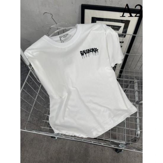BALENCIAGA Balenciaga 2022SS Summer essential item for both men and women Short sleeve T-shirt BALENCIAGA Balenciaga 2022SS Summer essential item for both men and women Short sleeve T-shirt