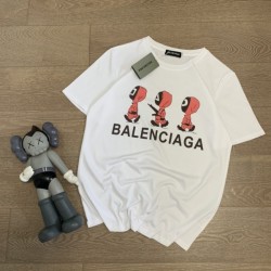 BALENCIAGA Balenciaga 2022SS New Year sale item Men's and women's short sleeve T-shirt