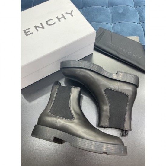 This year is ahead GIVENCHY Givenchy 2022AW men's boots This year is ahead GIVENCHY Givenchy 2022AW men's boots