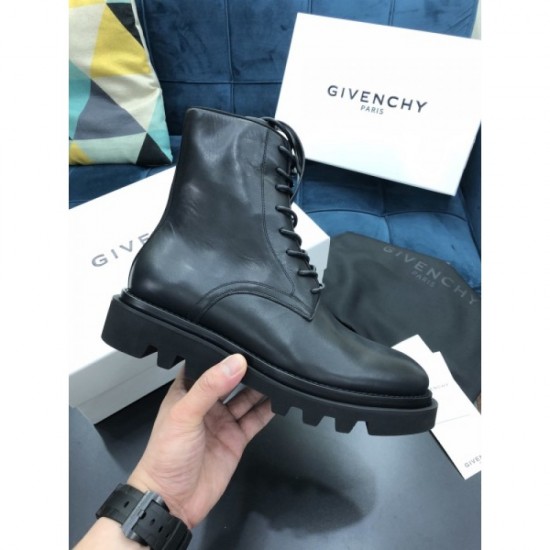 A lot of popular GIVENCHY Givenchy 2022AW men's boots A lot of popular GIVENCHY Givenchy 2022AW men's boots