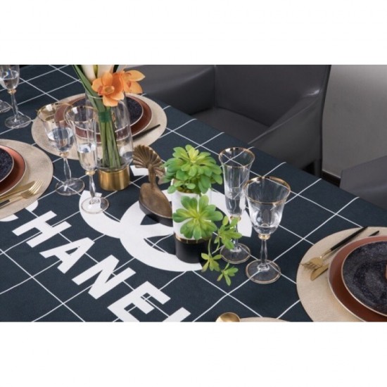 CHANEL Chanel 2022SS Tablecloth A flood of fans aiming for the new summer work CHANEL Chanel 2022SS Tablecloth A flood of fans aiming for the new summer work