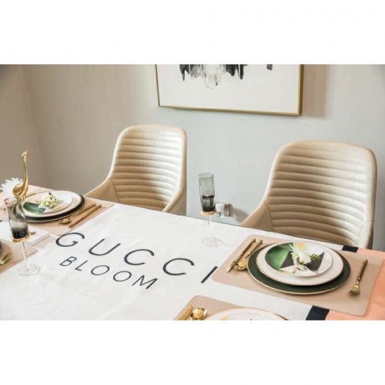 GUCCI Gucci 2022SS Tablecloth Active at the turn of the season GUCCI Gucci 2022SS Tablecloth Active at the turn of the season
