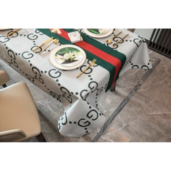 GUCCI Gucci 2022SS Tablecloth Summer new work that is inevitable this season GUCCI Gucci 2022SS Tablecloth Summer new work that is inevitable this season