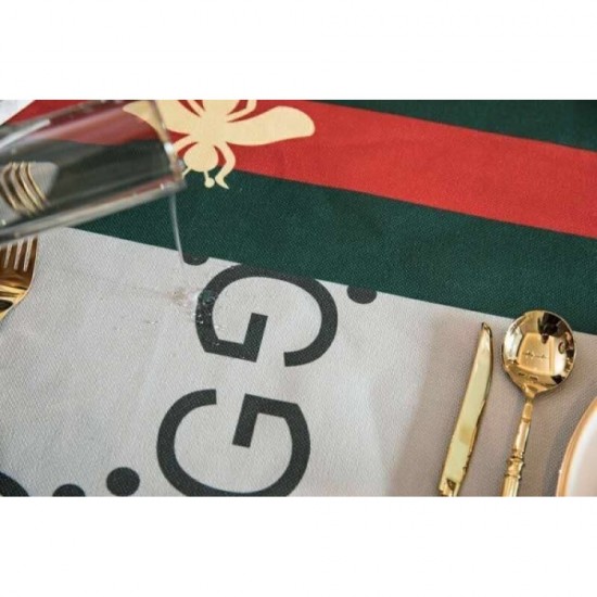 GUCCI Gucci 2022SS Tablecloth Summer new work that is inevitable this season GUCCI Gucci 2022SS Tablecloth Summer new work that is inevitable this season