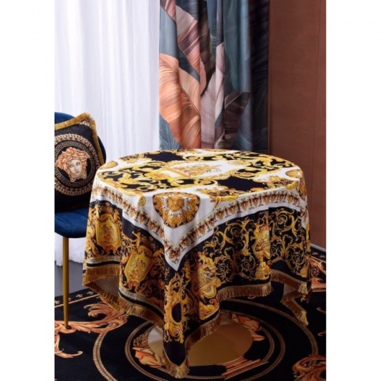 VERSACE Versace 2022SS tablecloth super rare love at first sight VERSACE Versace 2022SS tablecloth super rare love at first sight
