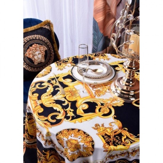VERSACE Versace 2022SS tablecloth super rare love at first sight VERSACE Versace 2022SS tablecloth super rare love at first sight