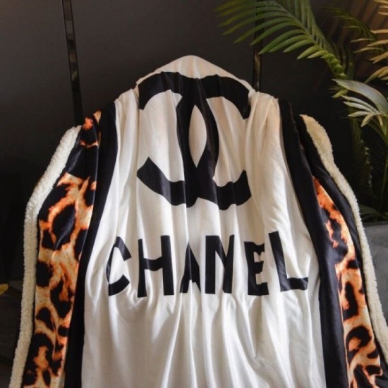 CHANEL Chanel blanket 2022SS modern style CHANEL Chanel blanket 2022SS modern style