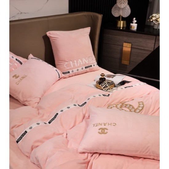 2022AW Christmas present bedding CHANEL Chanel 2022AW Christmas present bedding CHANEL Chanel