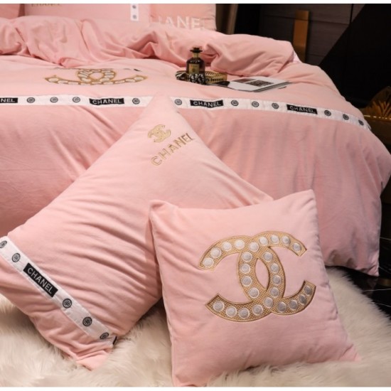 2022AW Christmas present bedding CHANEL Chanel 2022AW Christmas present bedding CHANEL Chanel