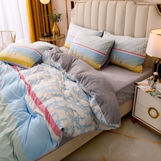 DIOR Dior bedding 2022SS perfect for summer outings DIOR Dior bedding 2022SS perfect for summer outings