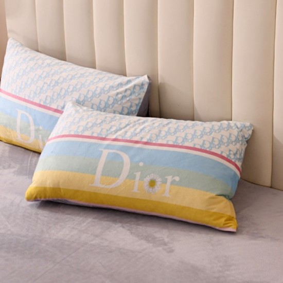 DIOR Dior bedding 2022SS perfect for summer outings DIOR Dior bedding 2022SS perfect for summer outings
