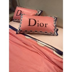 DIOR Dior Bedding 2022SS Active at the turn of the season