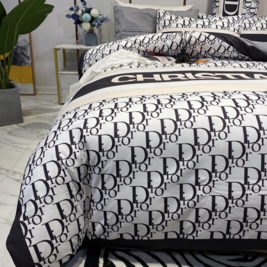 DIOR Dior bedding 2022SS This summer is an eye-catching style DIOR Dior bedding 2022SS This summer is an eye-catching style