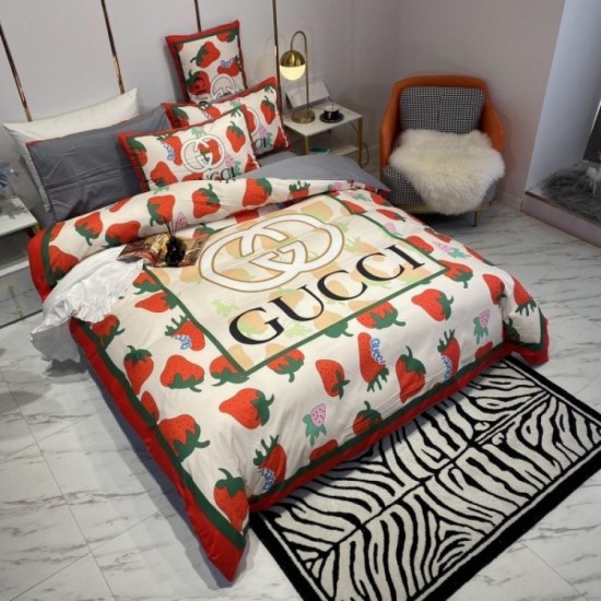 GUCCI Gucci Bedding 2022SS Popular with fashionable people GUCCI Gucci Bedding 2022SS Popular with fashionable people