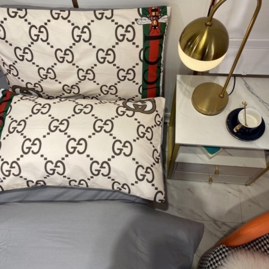 GUCCI Gucci bedding 2022SS design with outstanding impact GUCCI Gucci bedding 2022SS design with outstanding impact