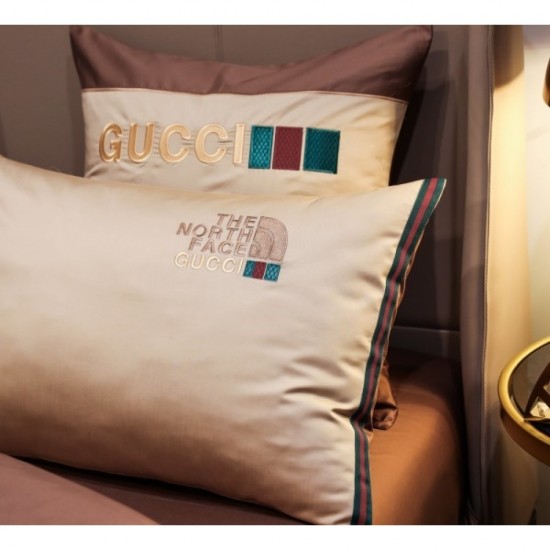 GUCCI Gucci Bedding 2022SS Popular with fashionable people GUCCI Gucci Bedding 2022SS Popular with fashionable people