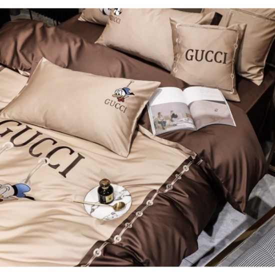 GUCCI Gucci bedding 2022SS classic street style GUCCI Gucci bedding 2022SS classic street style