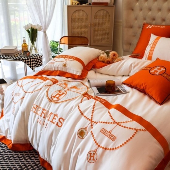 HERMES Hermes Bedding 2022SS Ends as soon as sold out First come, first served HERMES Hermes Bedding 2022SS Ends as soon as sold out First come, first served