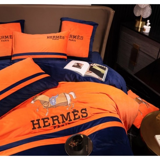 2022AW New bedding HERMES Hermes following the last season 2022AW New bedding HERMES Hermes following the last season