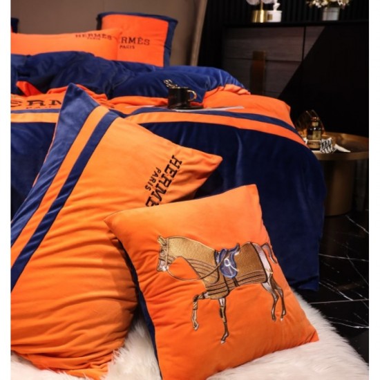 2022AW New bedding HERMES Hermes following the last season 2022AW New bedding HERMES Hermes following the last season