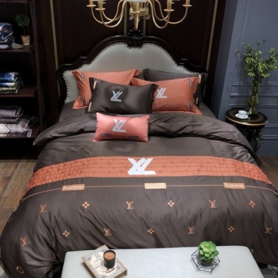 LOUIS VUITTON Louis Vuitton Bedding 2022SS New product ☆ Sold out inevitable LOUIS VUITTON Louis Vuitton Bedding 2022SS New product ☆ Sold out inevitable