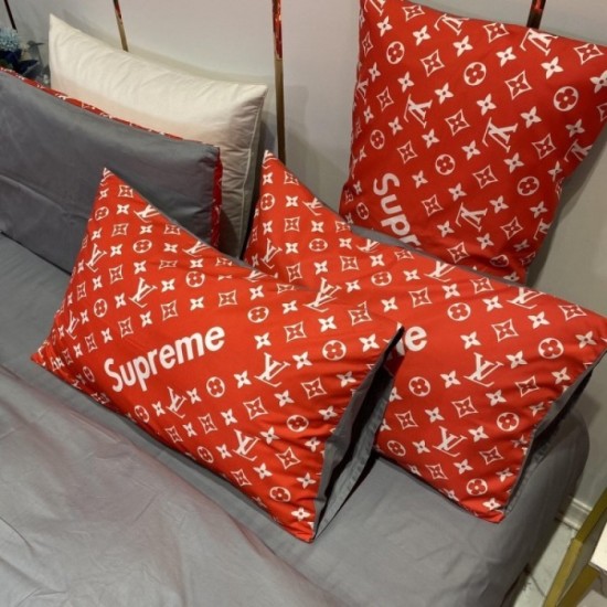LOUIS VUITTON Louis Vuitton Bedding 2022SS Latest Hot Topic LOUIS VUITTON Louis Vuitton Bedding 2022SS Latest Hot Topic