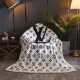 LOUIS VUITTON Louis Vuitton Blanket 2022SS This year is ahead LOUIS VUITTON Louis Vuitton Blanket 2022SS This year is ahead
