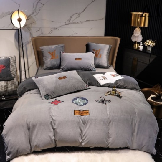 2022AW You can buy it now! New Bedding LOUIS VUITTON LOUIS VUITTON 2022AW You can buy it now! New Bedding LOUIS VUITTON LOUIS VUITTON