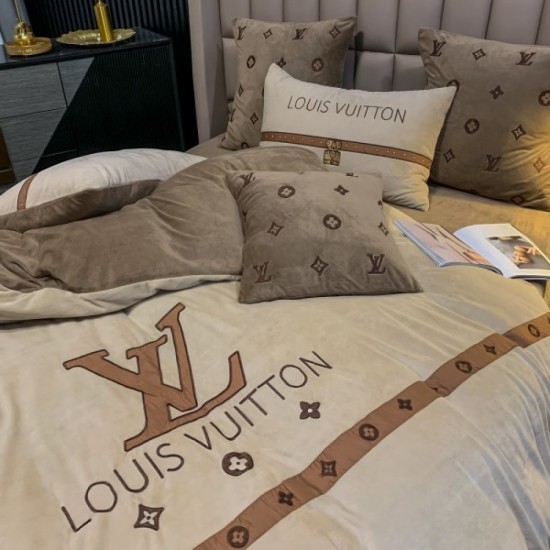 2022AW now standard item Popular items Bedding LOUIS VUITTON Louis Vuitton 2022AW now standard item Popular items Bedding LOUIS VUITTON Louis Vuitton