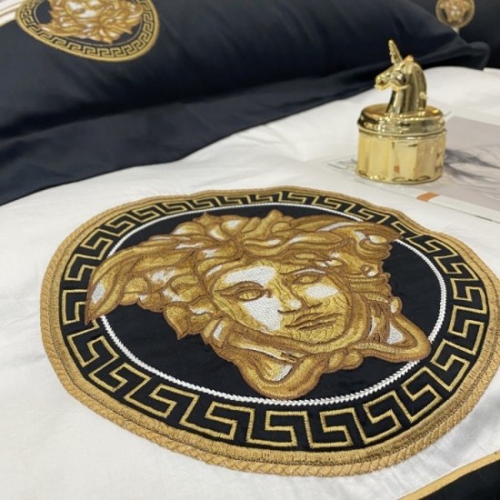 VERSACE Versace Bedding 2022SS Long Season Active VERSACE Versace Bedding 2022SS Long Season Active