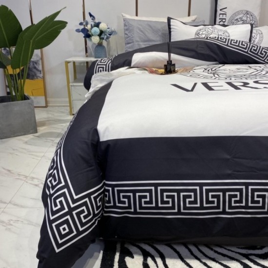 VERSACE Bedding 2022SS casual reverse charm VERSACE Bedding 2022SS casual reverse charm