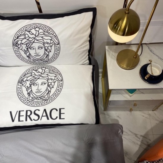 VERSACE Bedding 2022SS casual reverse charm VERSACE Bedding 2022SS casual reverse charm
