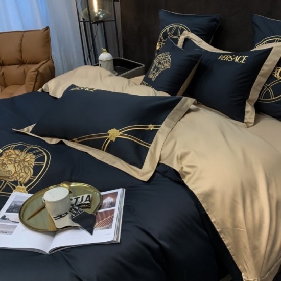 Versace Bedding 2022SS Spring/Summer limited sale! Versace Bedding 2022SS Spring/Summer limited sale!